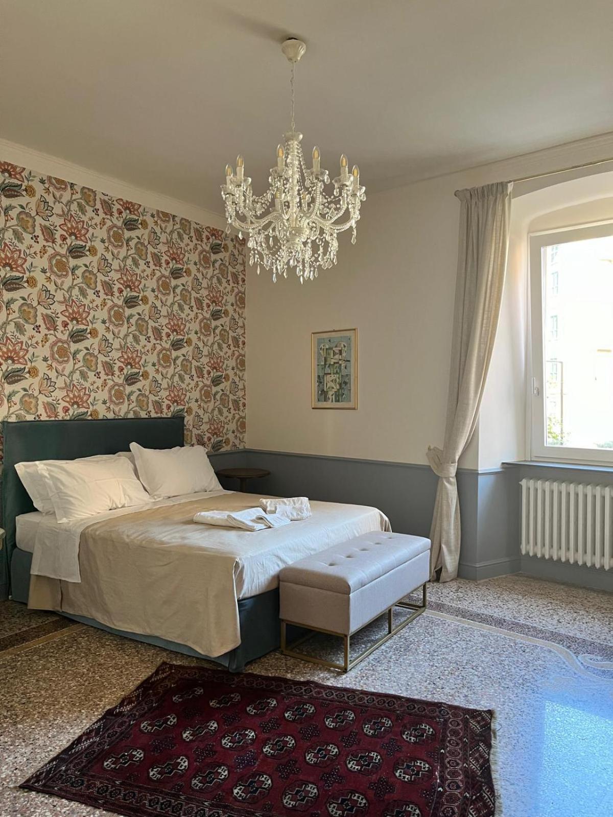 B&B Dimora Liberty Genoa Luaran gambar